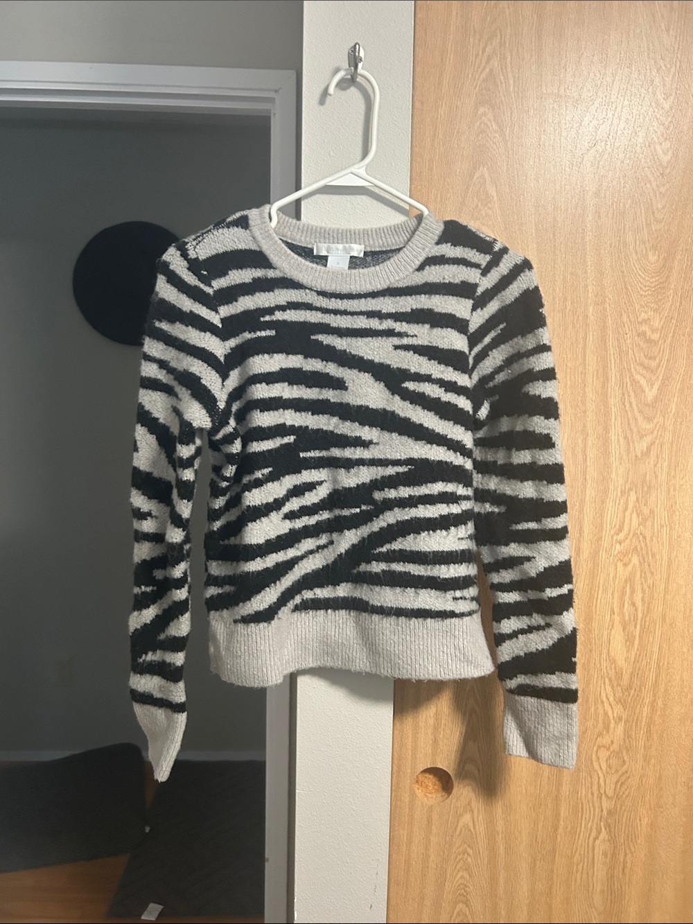 Design History Zebra-Print Crewneck Sweater - Black & Cream
